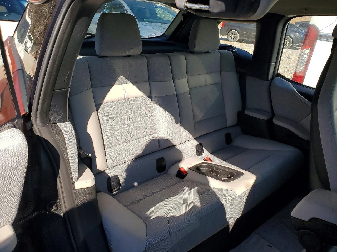 BMW i3 REX, снимка 8 - Автомобили и джипове - 53858233