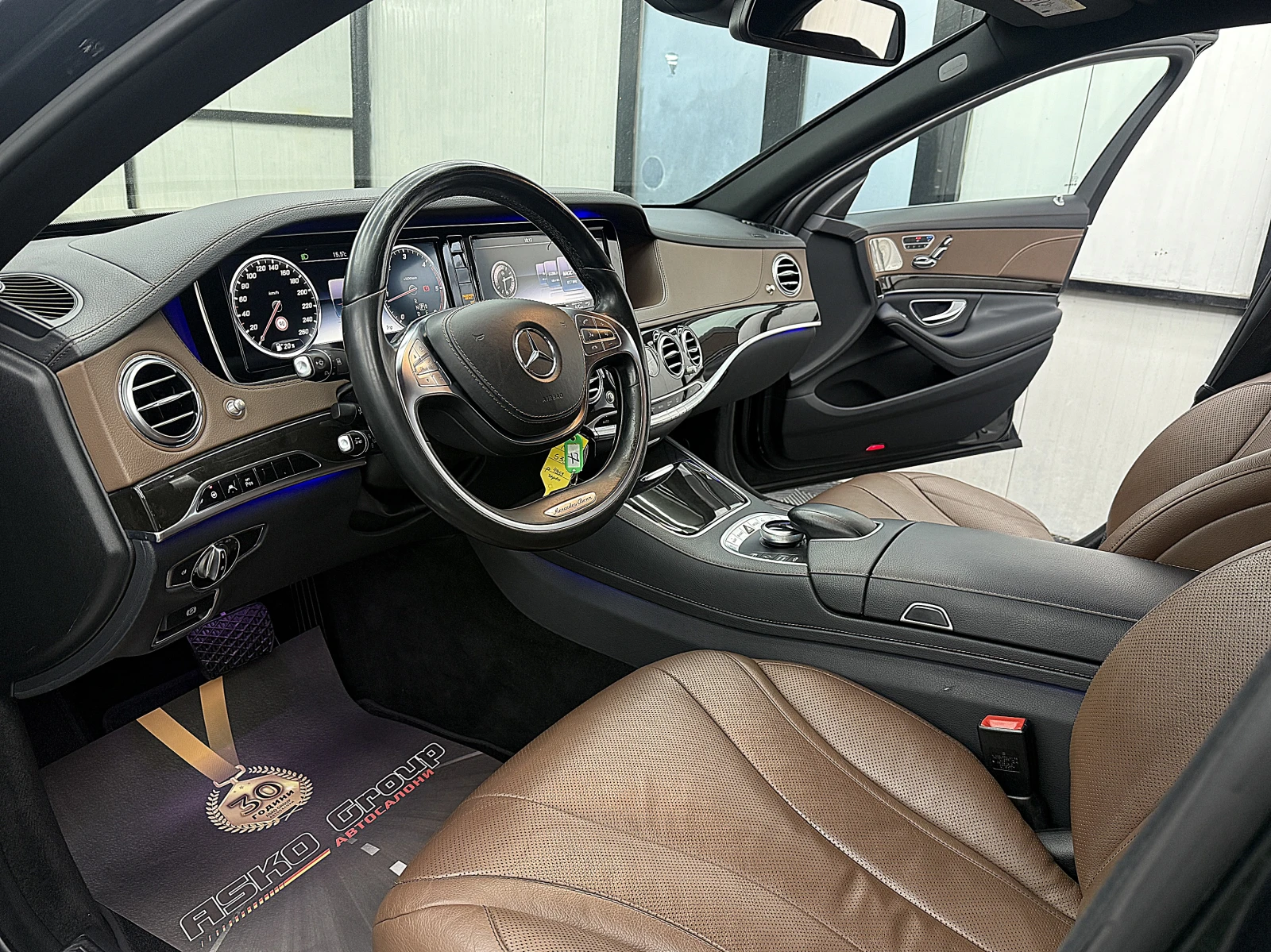 Mercedes-Benz S 350 4-MATIC/LONG/6.3AMG-line/2xTV/L/СОБСТВЕН ЛИЗИНГ, снимка 12 - Автомобили и джипове - 53871508