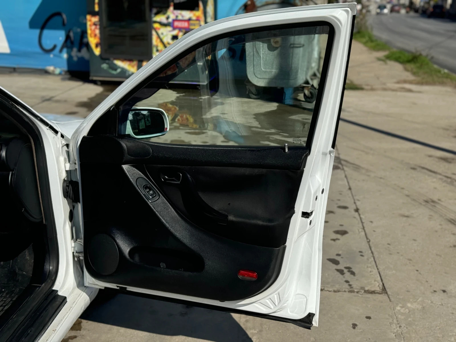 Seat Leon, снимка 8 - Автомобили и джипове - 54140959