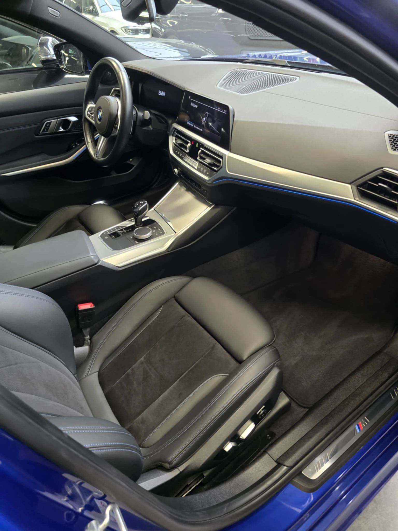 BMW 330 M pack BMW Premium Selection до май 2027, снимка 7 - Автомобили и джипове - 54446801