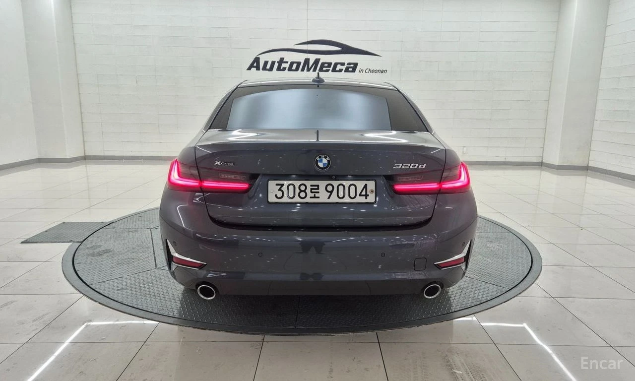 BMW 320 d* XDRIVE* LUXURY* HARMAN/KARDON* HEAD-UP* ШИБИДАХ, снимка 5 - Автомобили и джипове - 54710516