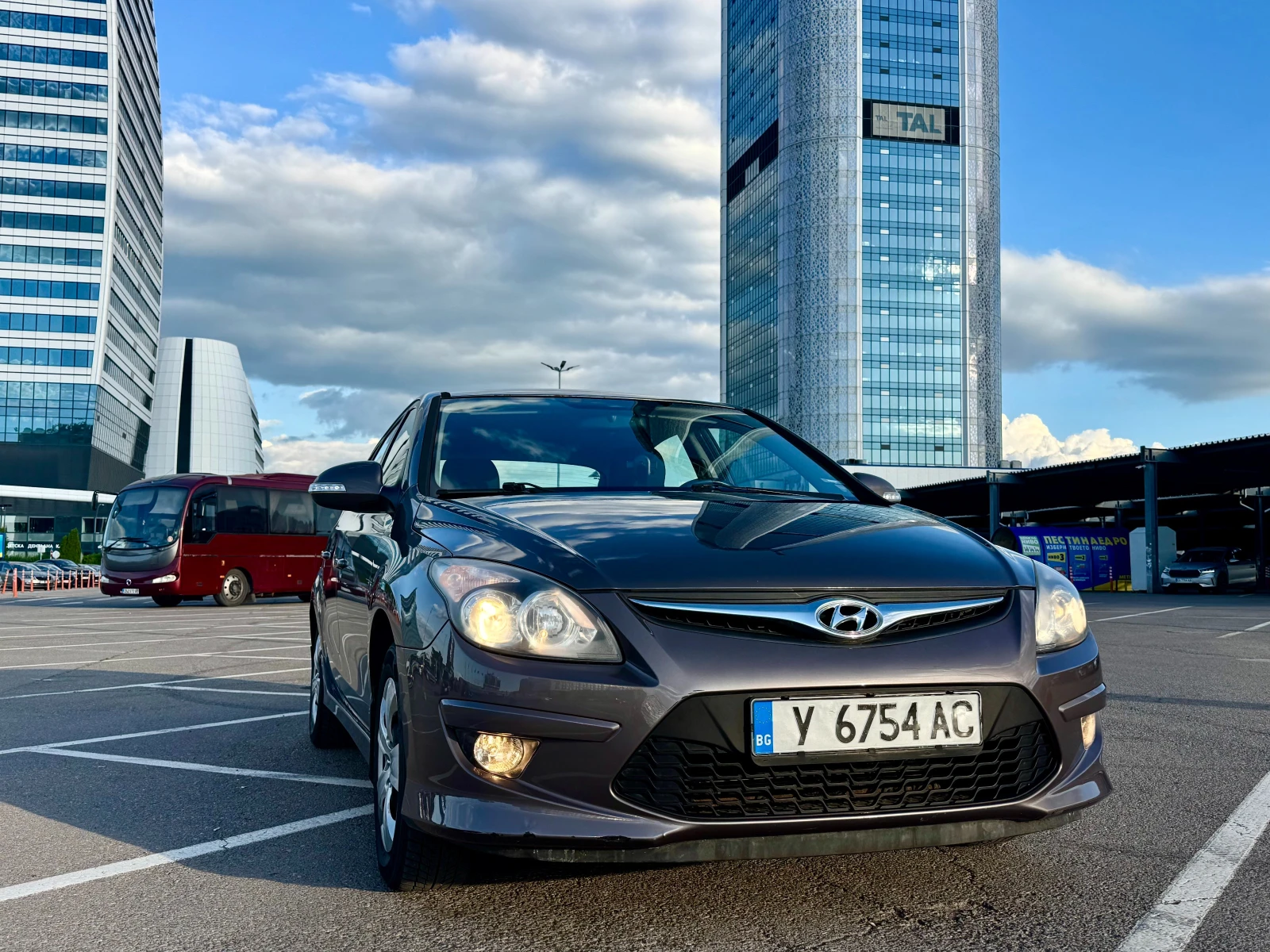 Hyundai I30 1.6, снимка 2 - Автомобили и джипове - 54751495