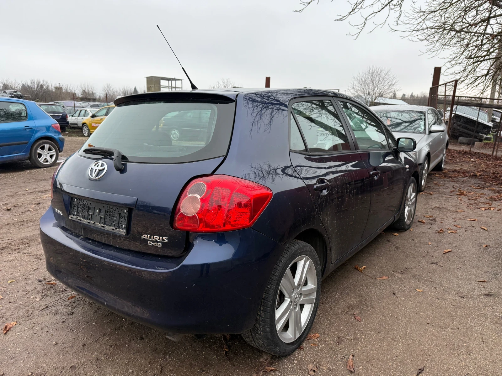 Toyota Auris 2.2 D CAT �� ����� | Mobile.bg � ����������� 6