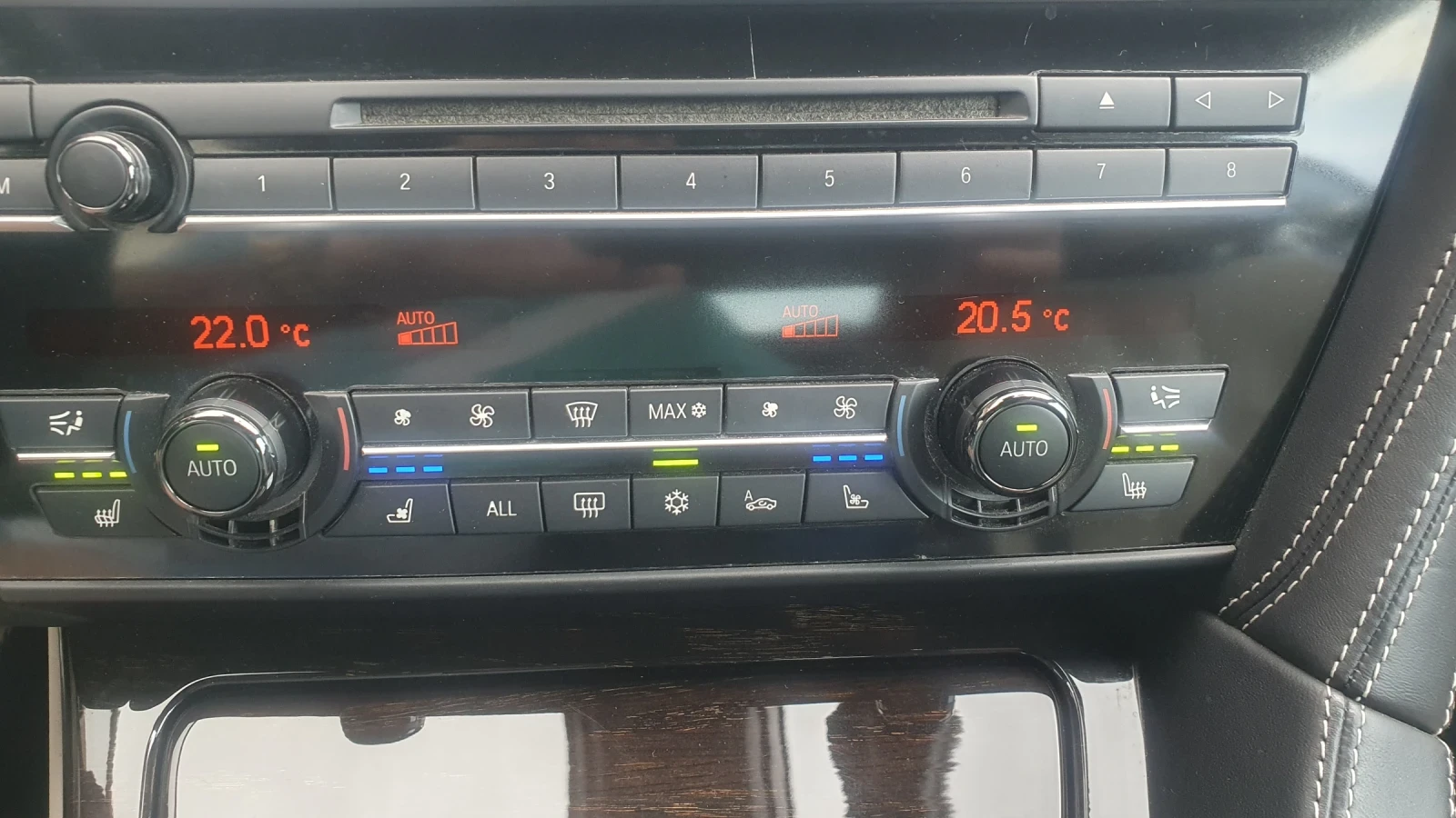 BMW 650 * * * СОБ ЛИЗИНГ* * * ТОП СЪСТОЯНИЕ* * * , снимка 15 - Автомобили и джипове - 54795526