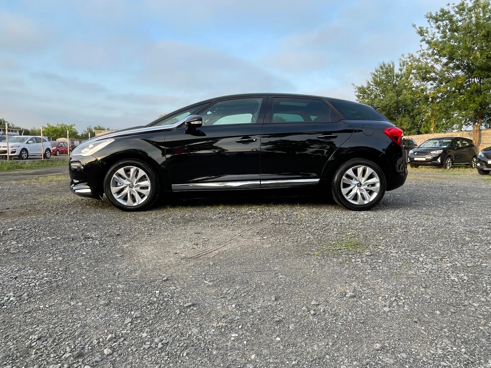 DS DS 5 Executive Automatic 2.0HDi 163к.с Еuro 5   , снимка 9 - Автомобили и джипове - 54799850