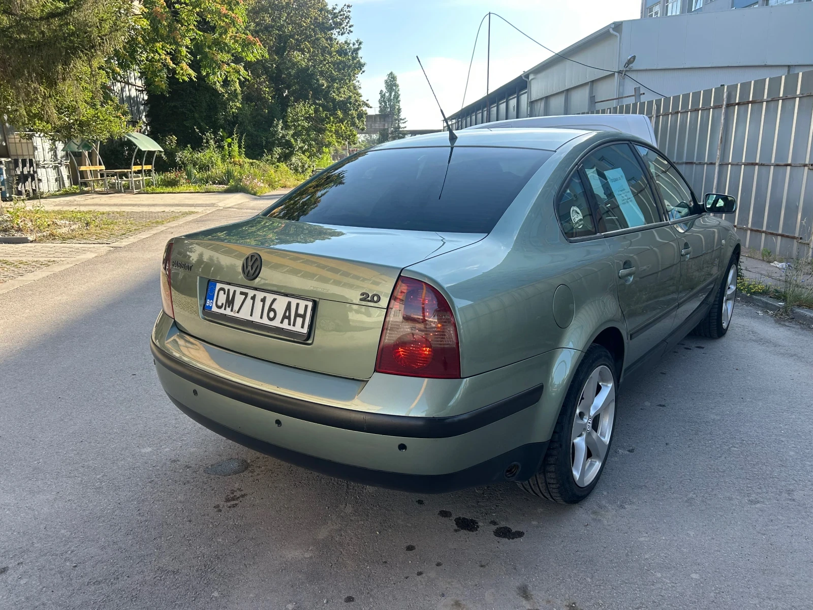 VW Passat 2, 0 бензин/газ, снимка 2 - Автомобили и джипове - 54986899