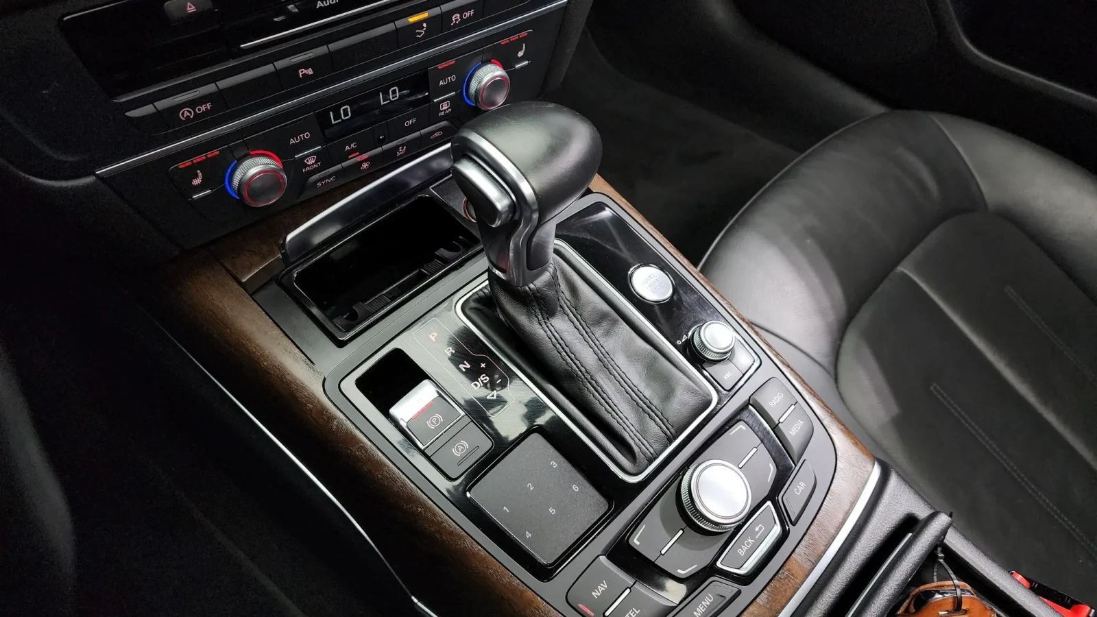 Audi A7 3.0 TFSI Quattro Dynamic, снимка 8 - Автомобили и джипове - 55059289