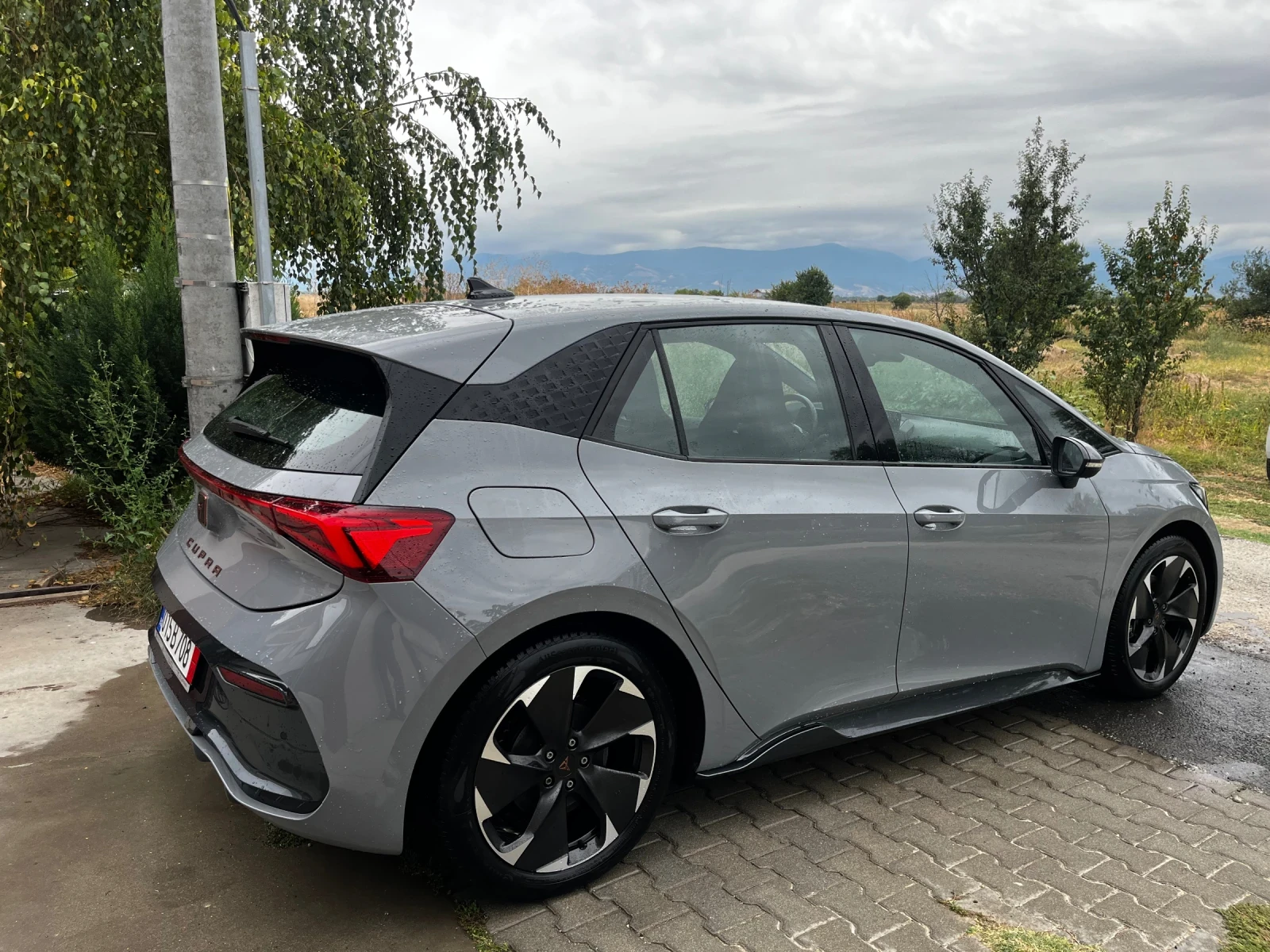 Cupra Born, снимка 8 - Автомобили и джипове - 56238589