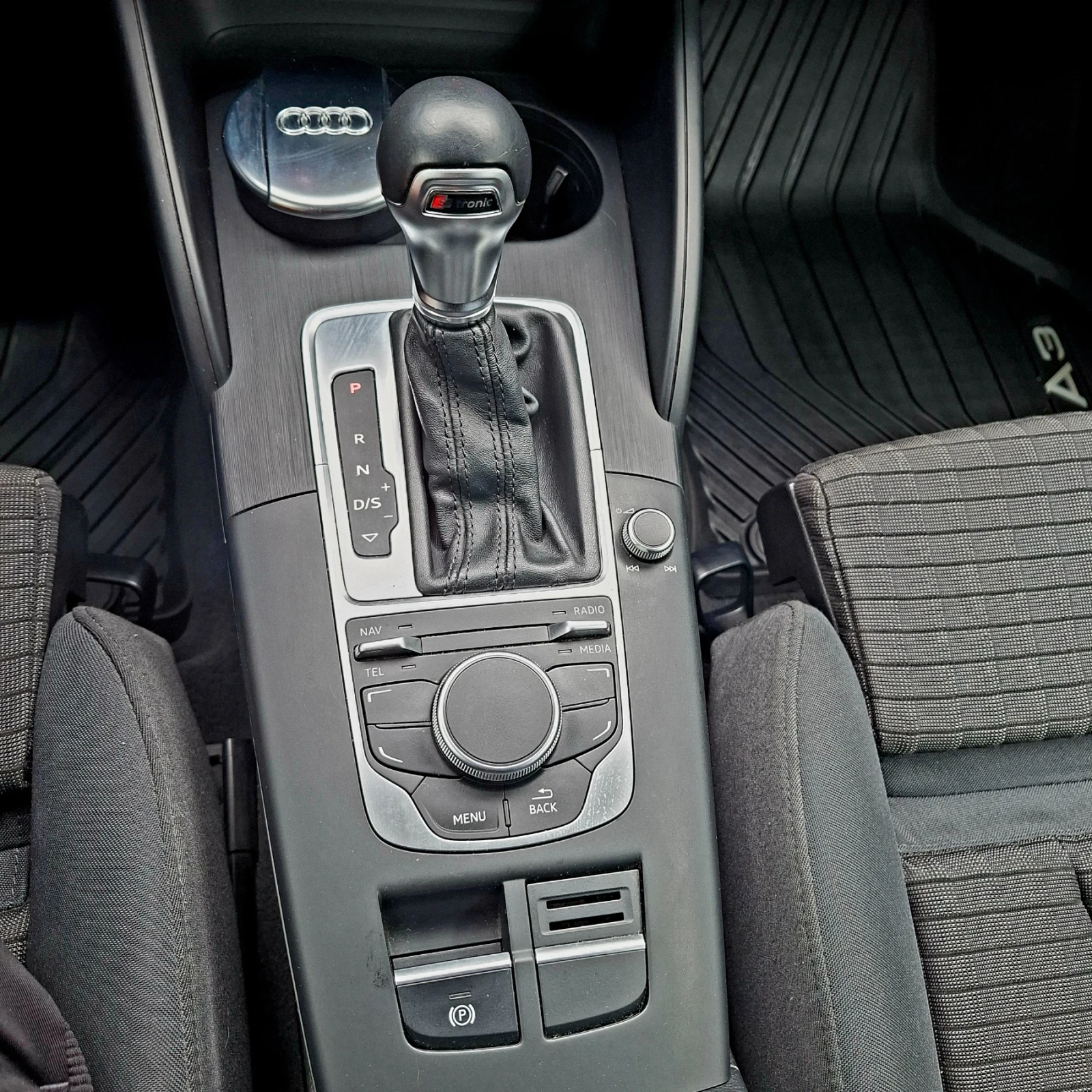 Audi A3 TDI, ��������� DSG, LED, Sportline | Mobile.bg � ����������� 12