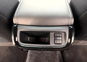 Toyota Hilux 2.8 D-4D MILD-HYBRID INVINCLEBLE JBL 360-CAM, снимка 15