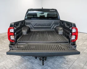 Toyota Hilux 2.8 D-4D MILD-HYBRID INVINCLEBLE JBL 360-CAM, снимка 5