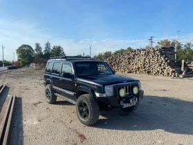  Jeep Commander