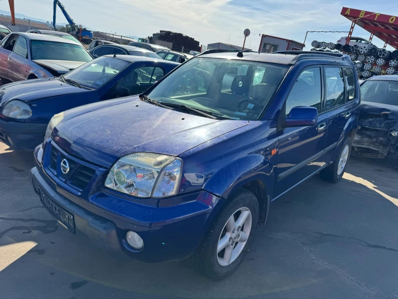 Nissan X-trail 2.2, снимка 3 - Автомобили и джипове - 47575529