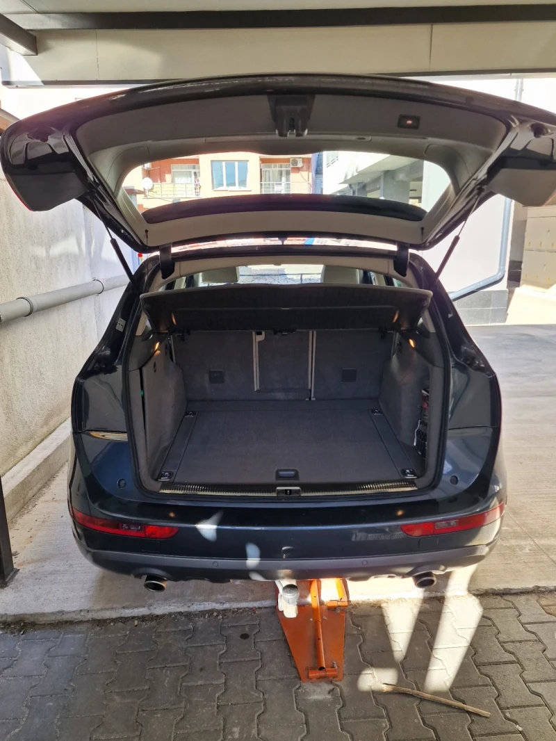 Audi Q5 3.0TDI, снимка 9 - Автомобили и джипове - 52665092
