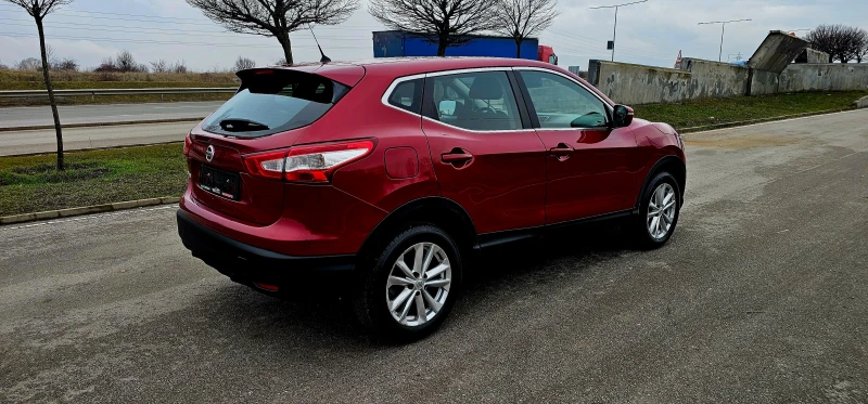 Nissan Qashqai 1.2 J11, снимка 4 - Автомобили и джипове - 53381883