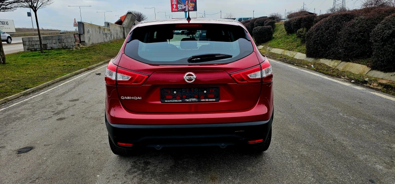 Nissan Qashqai 1.2 J11, снимка 6 - Автомобили и джипове - 53381883