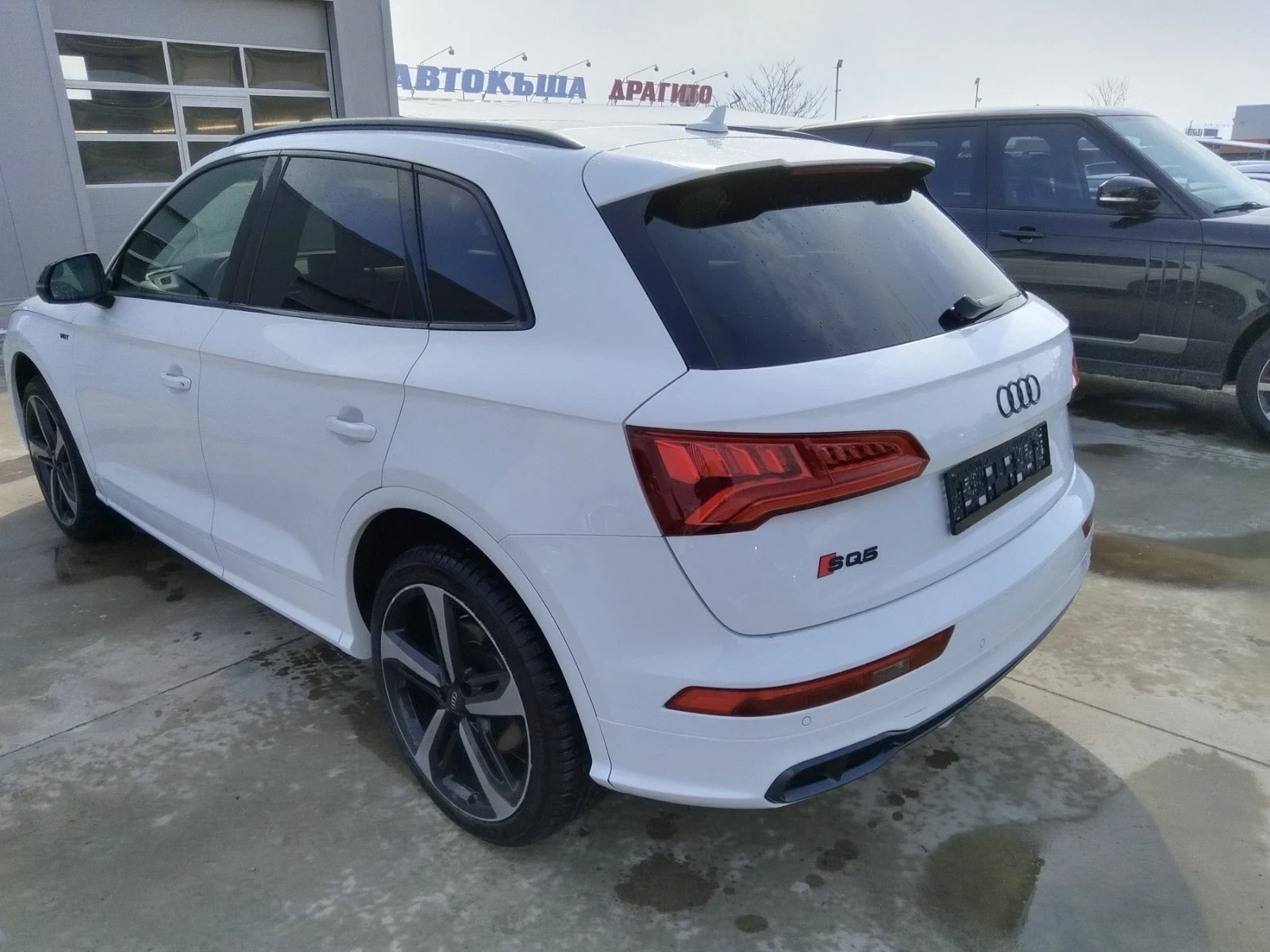 Audi SQ5 3.0Т* 360ps* quattro* Shadow line* LED* Keyless - изображение 3