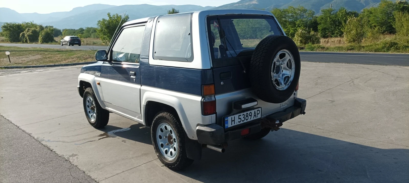Daihatsu Feroza 1.6 16V, 70к.с.  - изображение 2