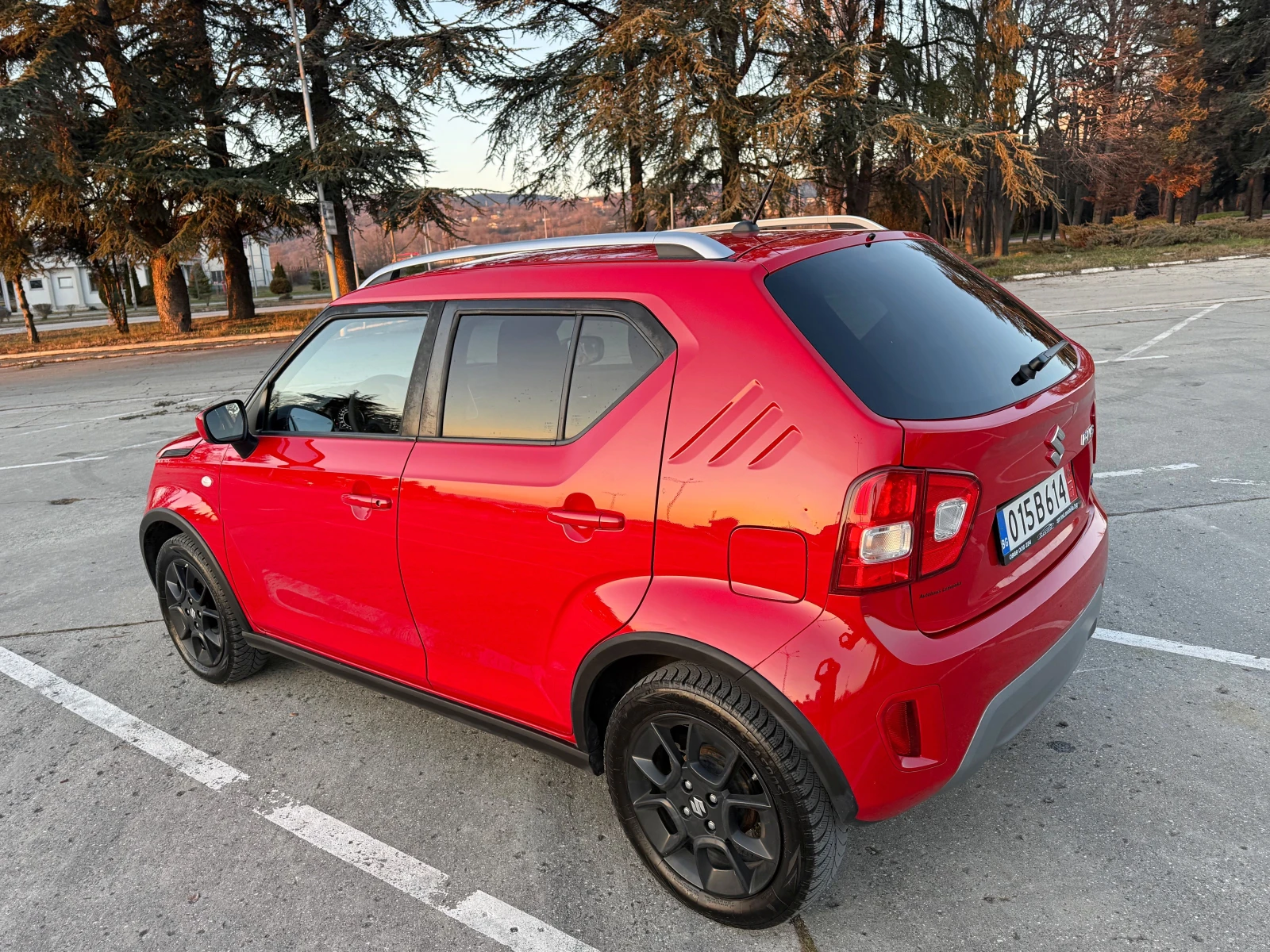 Suzuki Ignis 1.2Black&Red///Camera///Navi///FuLL-History!!! | Mobile.bg � ����������� 5