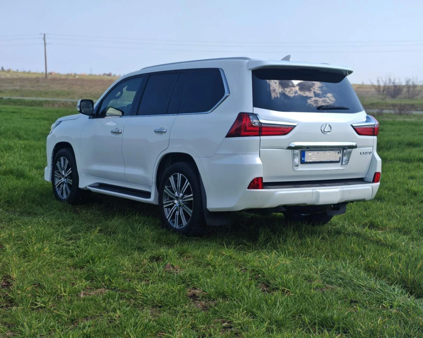 Lexus LX 570, снимка 4 - Автомобили и джипове - 53786780
