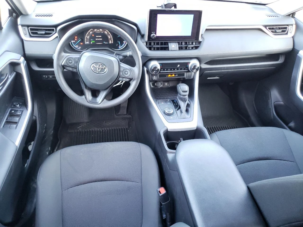 Toyota Rav4 LE, снимка 9 - Автомобили и джипове - 53971298