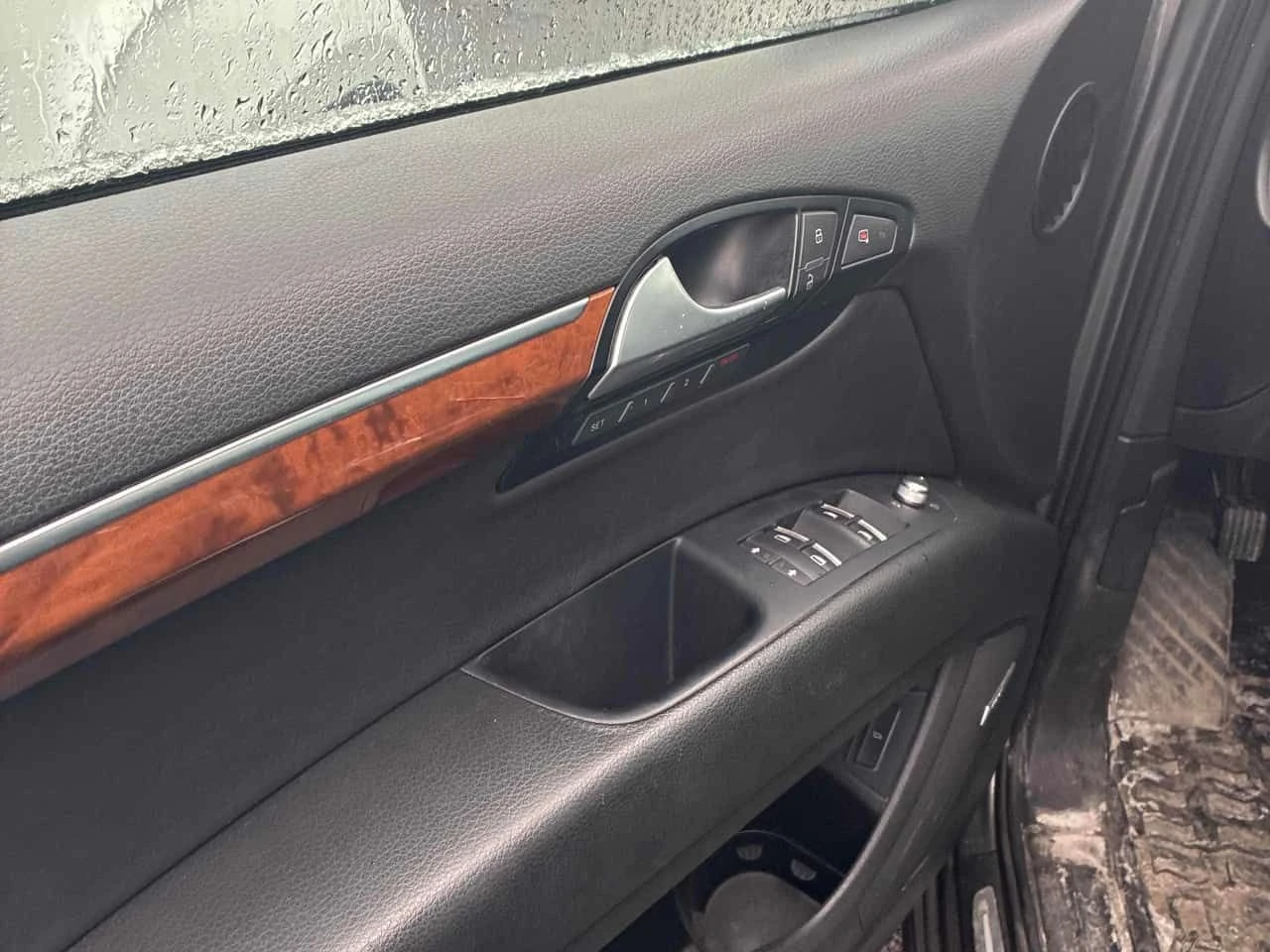 Audi Q7 3.0T Technik * ПАНОРАМА * ПОДГРЕВ * КЛИП НА МОТОРА, снимка 9 - Автомобили и джипове - 54252123