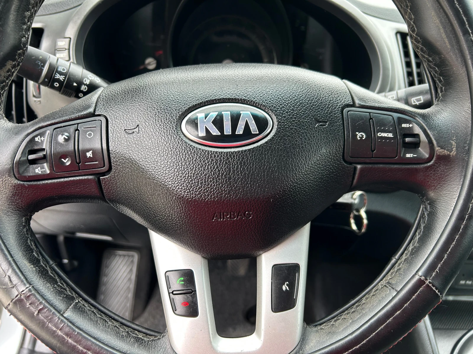 Kia Sportage 1.7 CRDI, снимка 16 - Автомобили и джипове - 54473700
