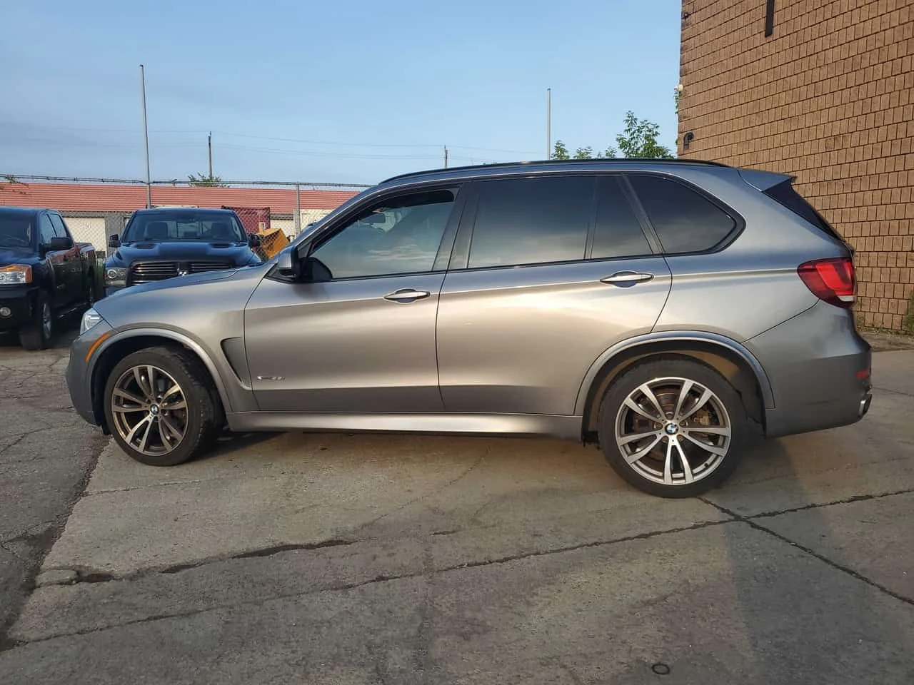 BMW X5 | HARMAN KARDON | HUD | M SPORT | 360 | , снимка 2 - Автомобили и джипове - 55070309