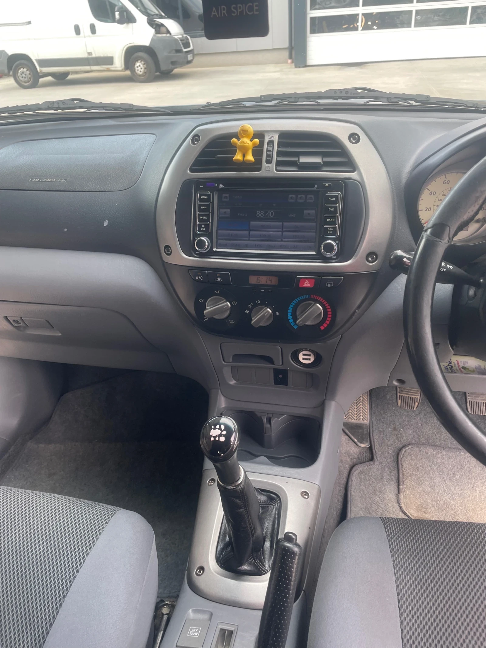 Toyota Rav4, снимка 12 - Автомобили и джипове - 55072592