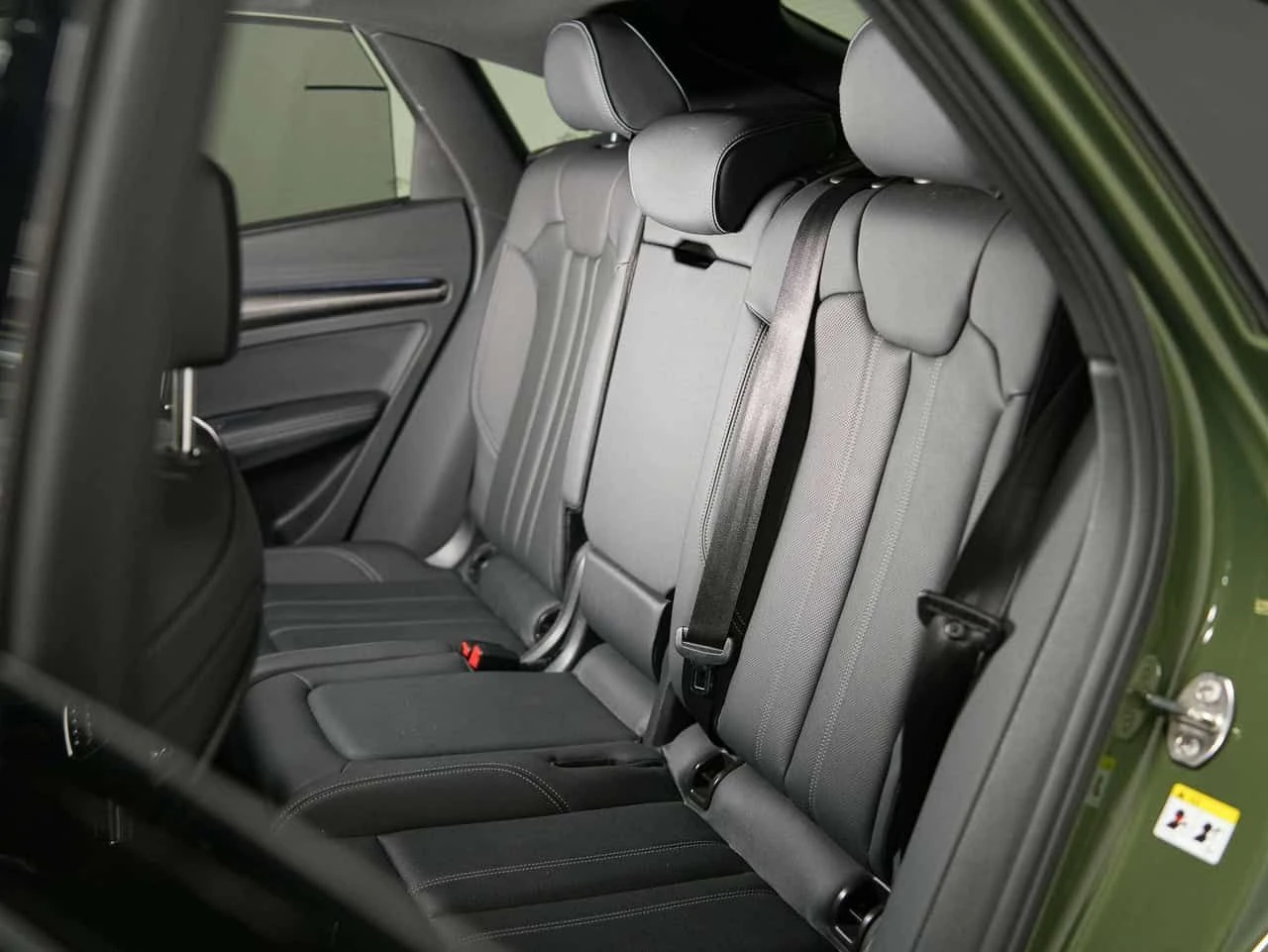 Audi SQ5 * TECHNIK * CARFAX * ФИКСИРАНА ЦЕНА ДО БГ * , снимка 10 - Автомобили и джипове - 55125092