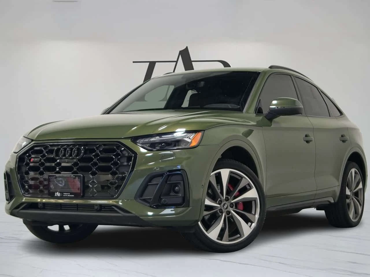 Audi SQ5 * TECHNIK * CARFAX * ФИКСИРАНА ЦЕНА ДО БГ * , снимка 3 - Автомобили и джипове - 55125092