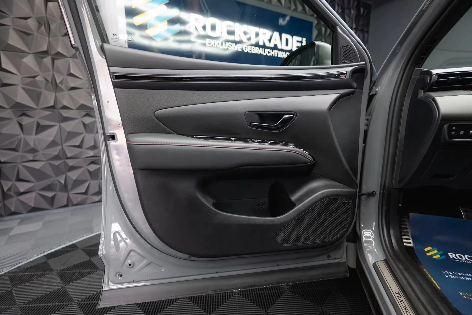 Hyundai Tucson Tucson N Line Mild-Hybrid 4WD * Pano* LED* DAB+ * , снимка 16 - Автомобили и джипове - 55159714