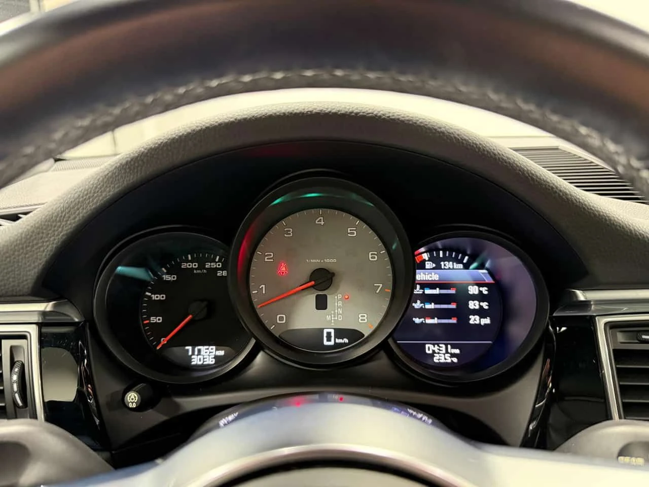Porsche Macan S / BOSE / CARFAX / CAMERA / АВТОКРЕДИТ, снимка 8 - Автомобили и джипове - 55702352
