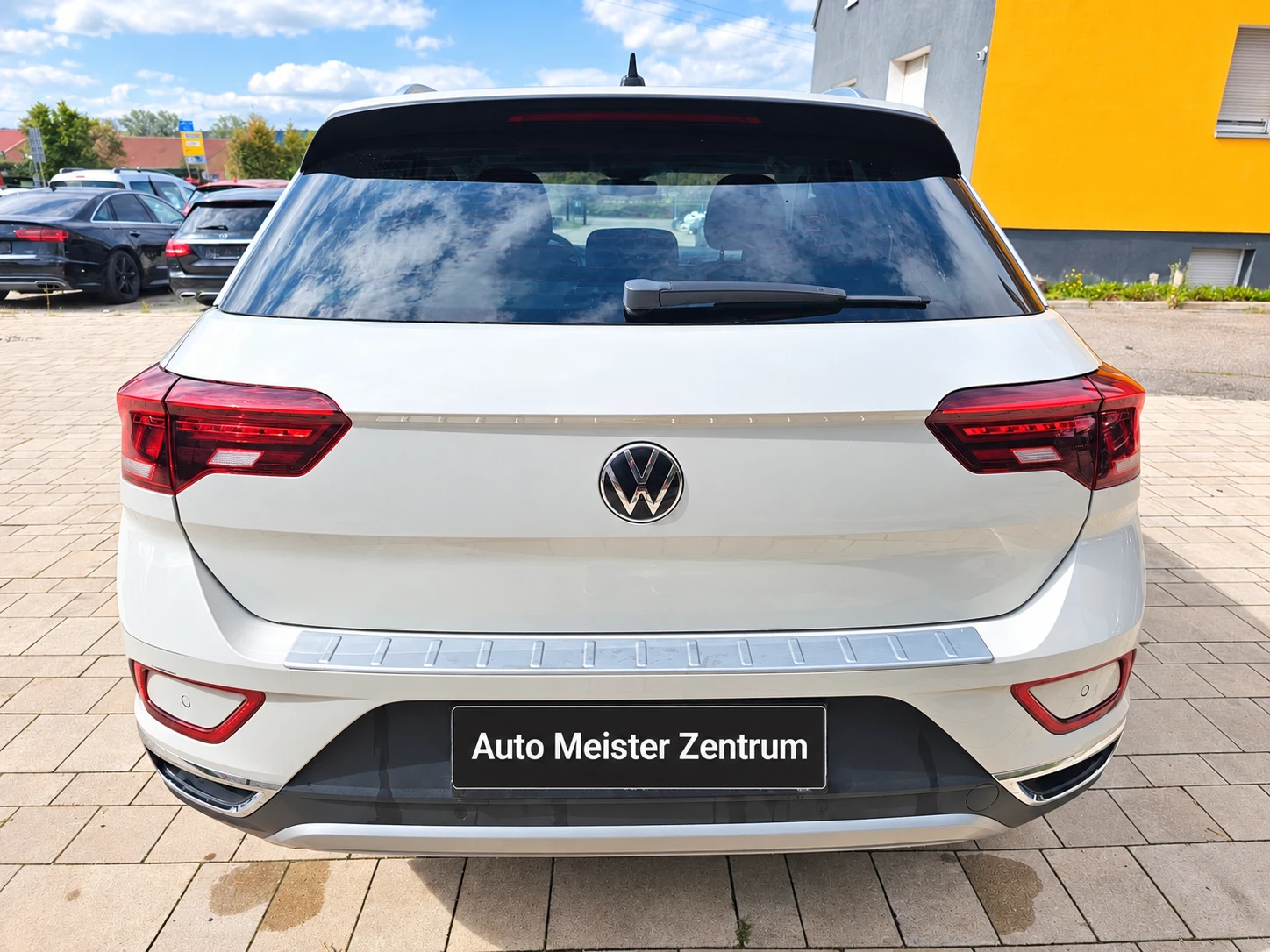 VW T-Roc Style, снимка 5 - Автомобили и джипове - 55976517