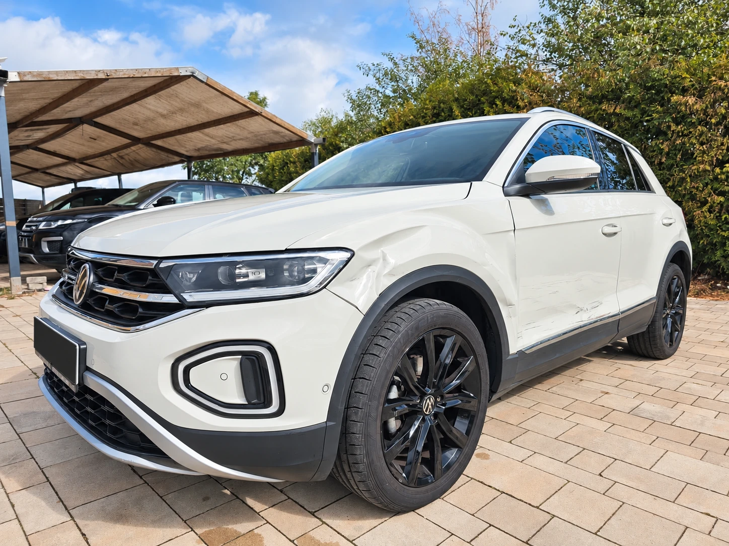 VW T-Roc Style, снимка 2 - Автомобили и джипове - 55976517