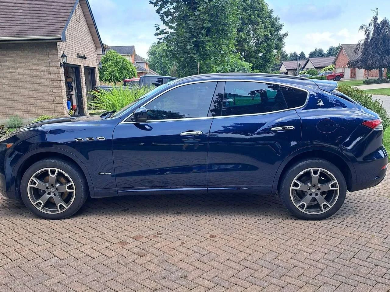 Maserati Levante, снимка 2 - Автомобили и джипове - 56685310