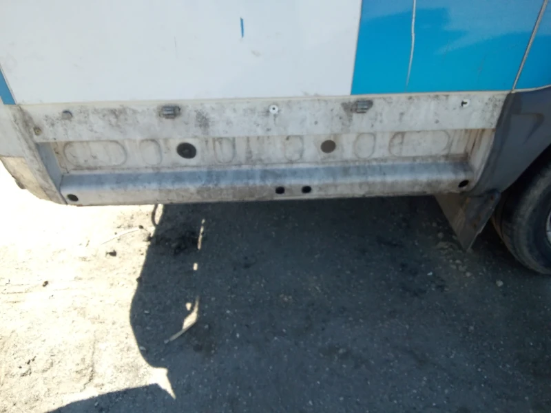 Iveco Daily, снимка 9 - Бусове и автобуси - 49530090