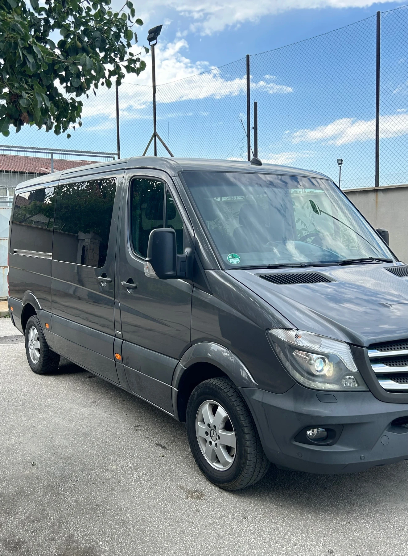 Mercedes-Benz Sprinter 319 BLUETEC 8+ 1, ЛЕТИ ДЖАНТИ, ТАВАН АЛКАНТАРА - изображение 3