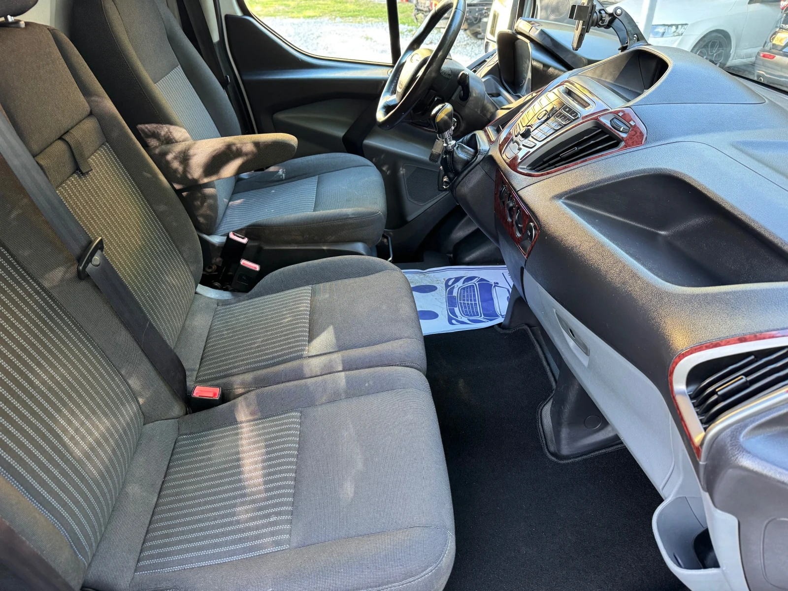 Ford Transit Custom * 2.2* 125ks* KLIMA* , снимка 11 - Бусове и автобуси - 54526959