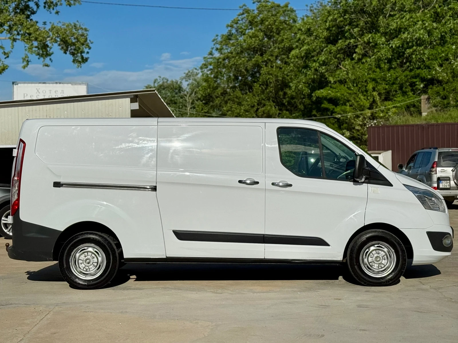 Ford Transit Custom * 2.2* 125ks* KLIMA* , снимка 7 - Бусове и автобуси - 54526959