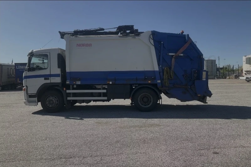 Volvo Fm Сметовоз с кран+ дистанционно и кантар 