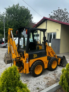   JCB