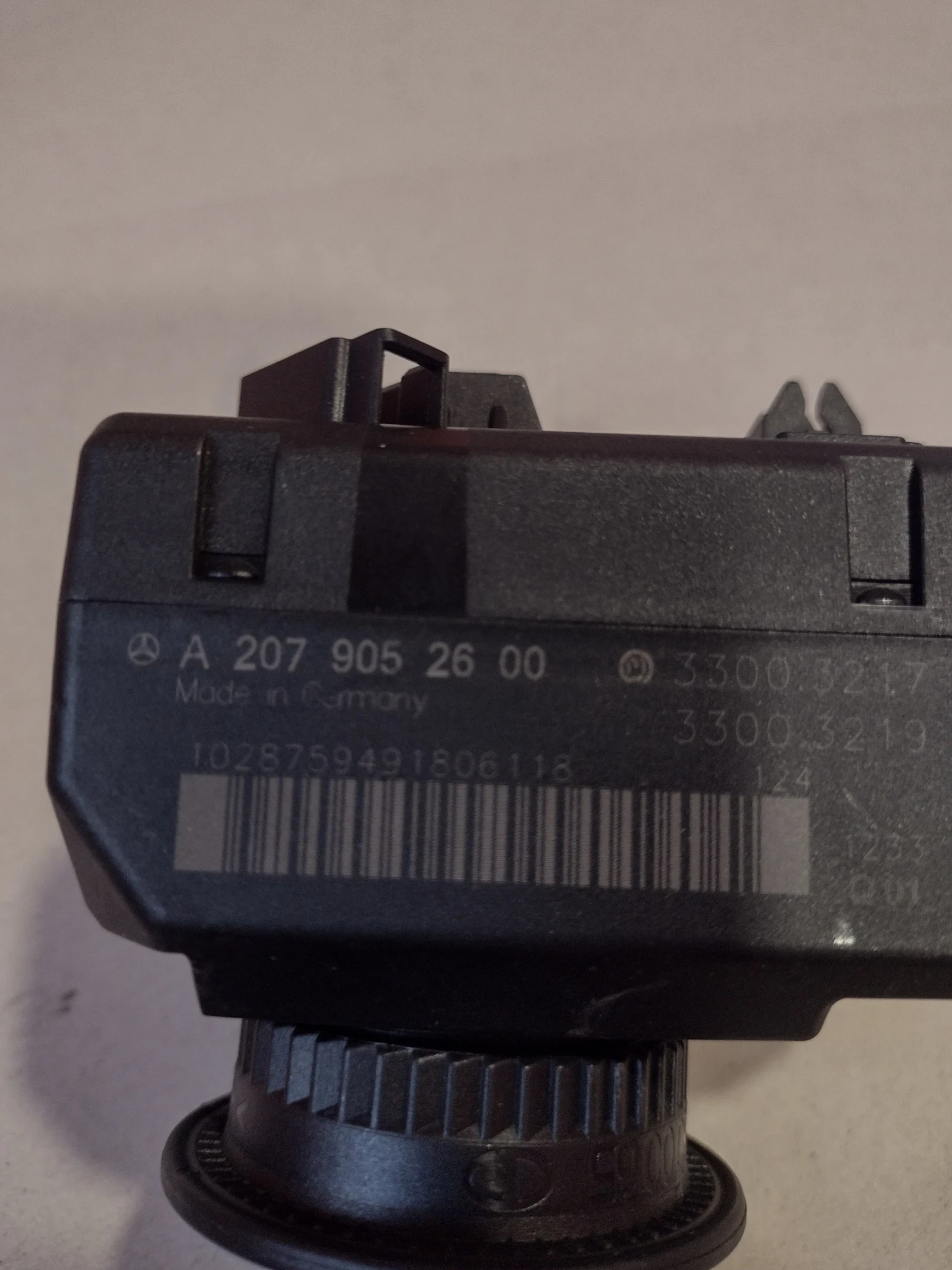 A2079052600      Mercedes-Benz C-Class W204 facelift A 207 905 26 00 | Mobile.bg   5