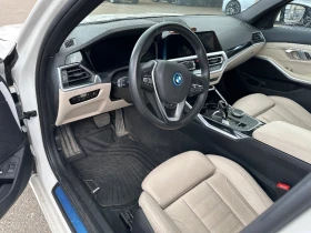 BMW 330 e xDrive*   * (CARFAX) | Mobile.bg    8