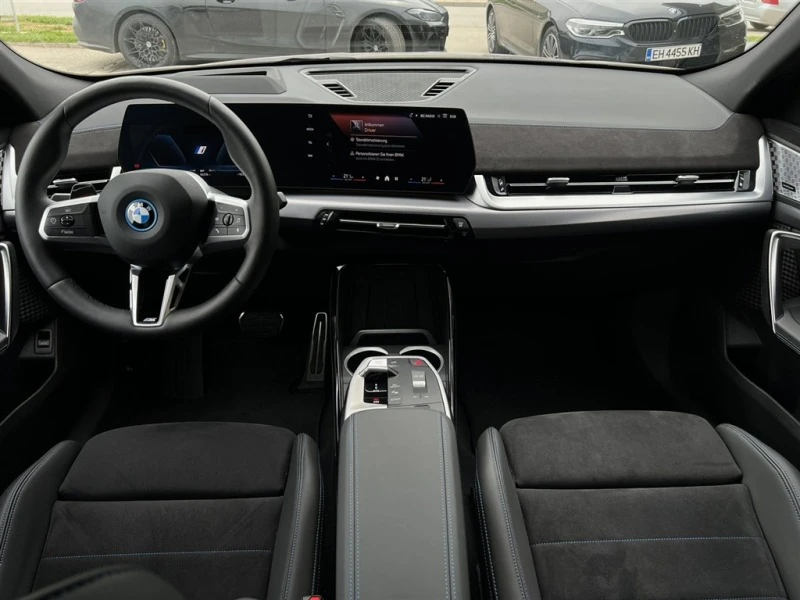 BMW iX2 xDrive30, снимка 6 - Автомобили и джипове - 46456556