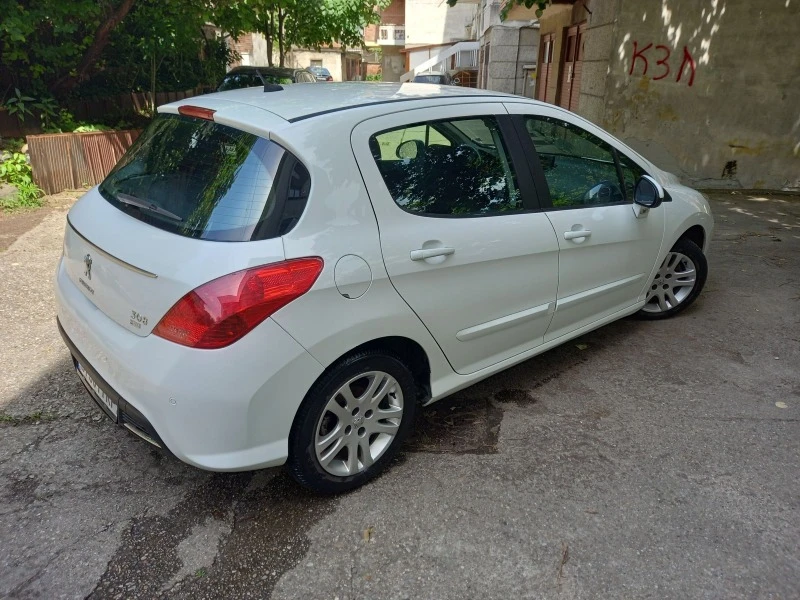 Peugeot 308 1.6 E-HDI Facelift, снимка 8 - Автомобили и джипове - 47415716