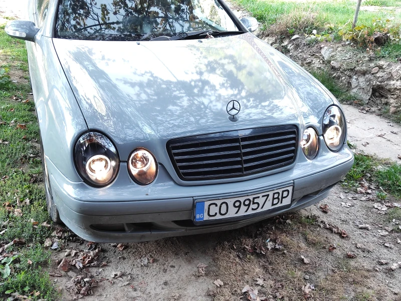 Mercedes-Benz CLK CLK 200 Kompressor, 192 к.с., Фейслифт , снимка 4 - Автомобили и джипове - 47869761