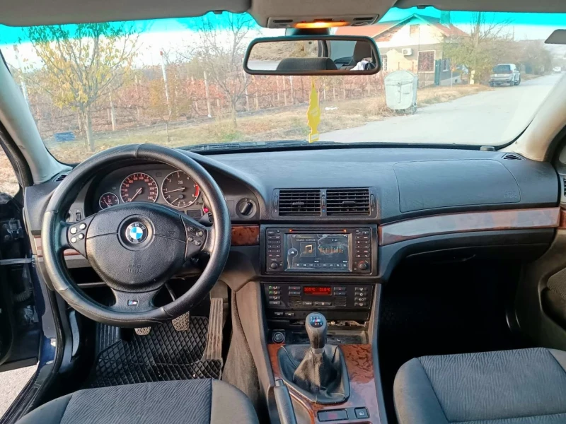 BMW 525 2.5Д 163кс комънрейл фейс , снимка 12 - Автомобили и джипове - 48089982