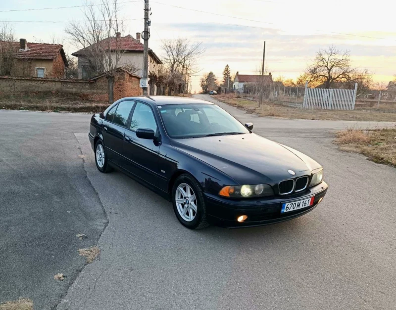 BMW 525 2.5Д 163кс комънрейл фейс , снимка 1 - Автомобили и джипове - 48089982