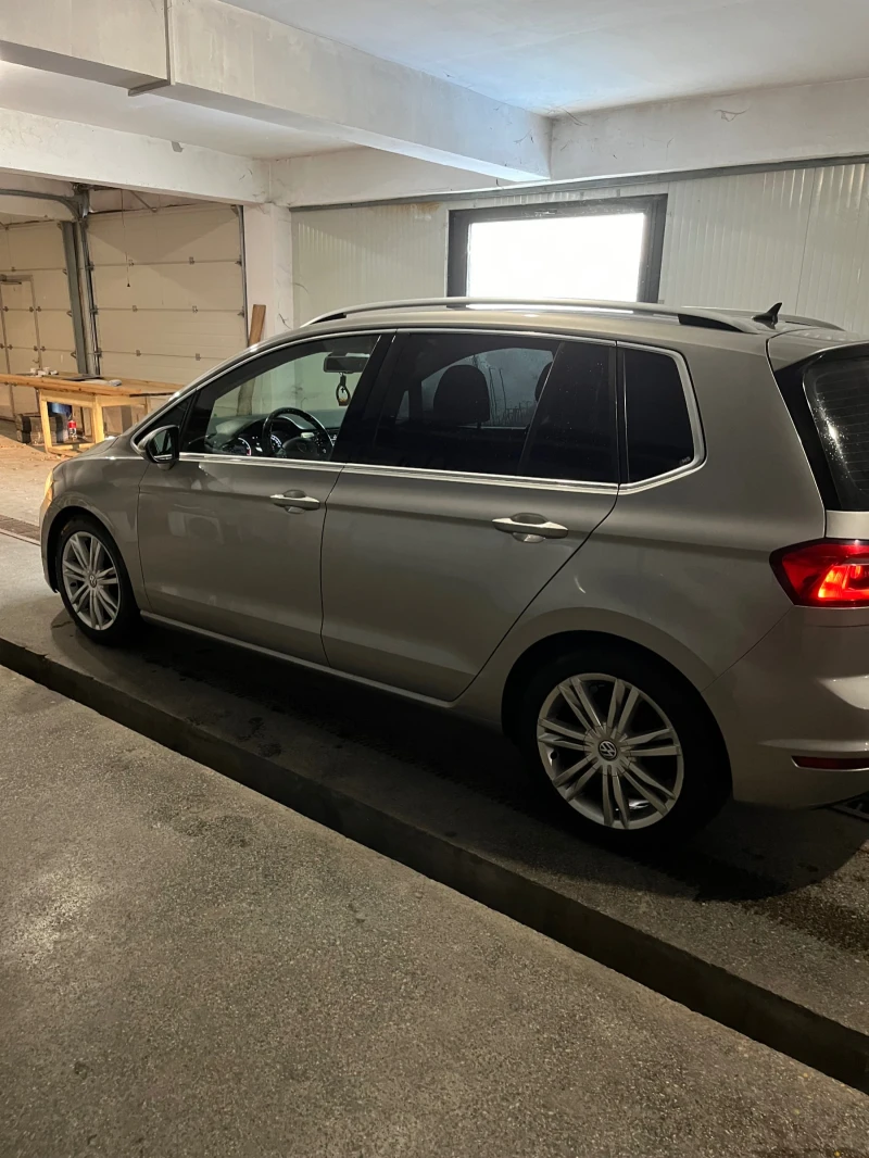 VW Sportsvan 1.6tdi, снимка 3 - Автомобили и джипове - 48151647